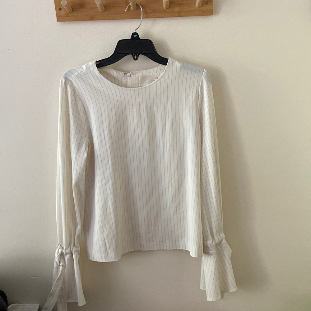 Beautiful bell sleeved blouse pin striped